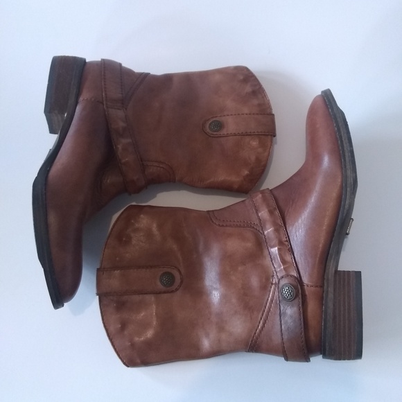 LOFT Shoes - Loft Brown leather Moto ankle boots 7